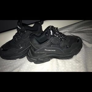 Balenciaga triple S black shoes